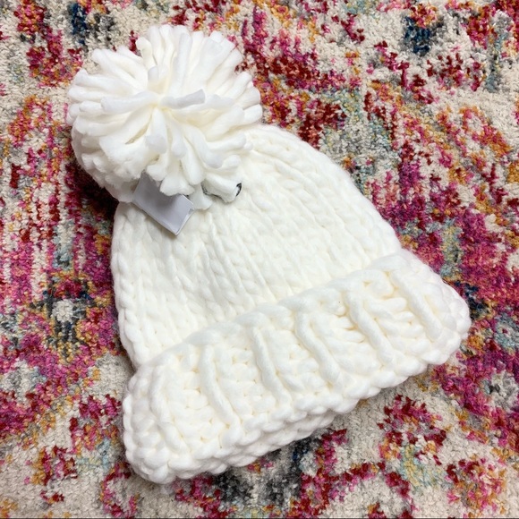 Cream Beanie - Picture 2 of 3